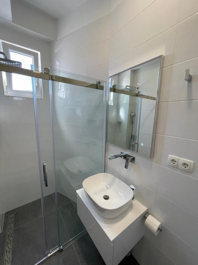 Apartmani Jasminka Vodice Exteriér fotografie