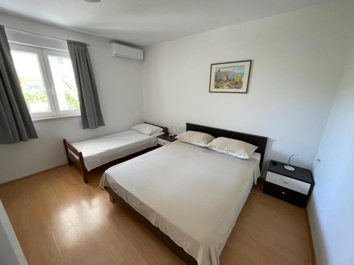 Apartmani Jasminka Vodice Exteriér fotografie